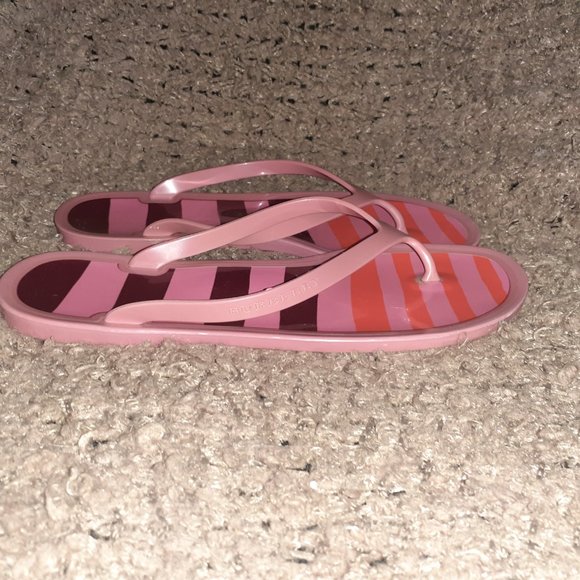 BURBERRY-Lavender/Pink/Red/Purple Jelly Thong Flip Flop Flats-Sz 37-Very Good - Picture 7 of 10